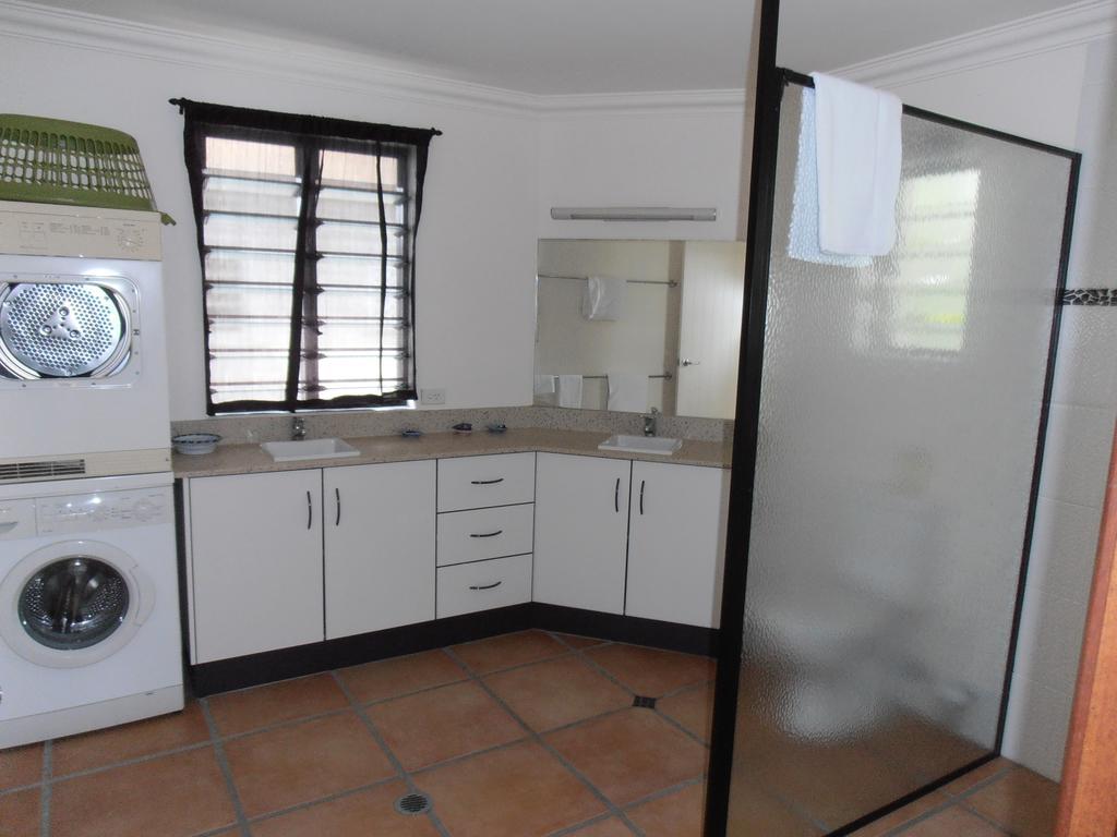 קאירנס Floriana Villas מראה חיצוני תמונה